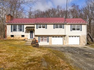 23 Mill Ln, Branchville, NJ 07826