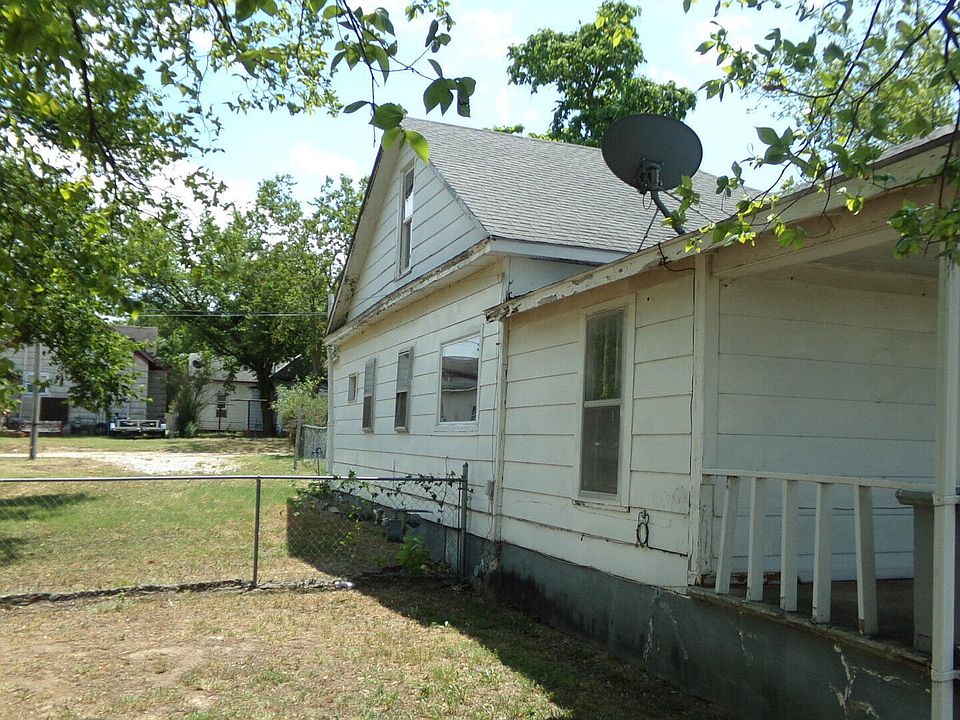 512 E 4th St, Galena, KS 66739 Zillow