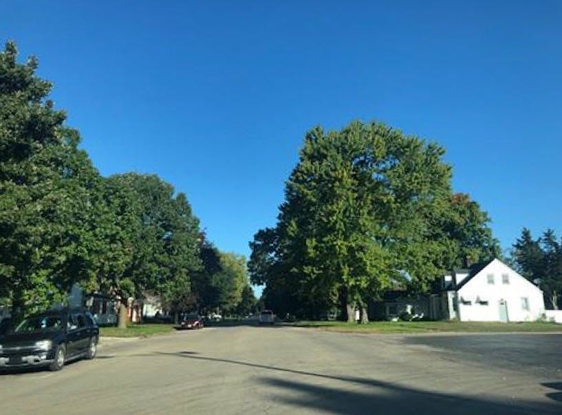 2nd image of 615 Main St