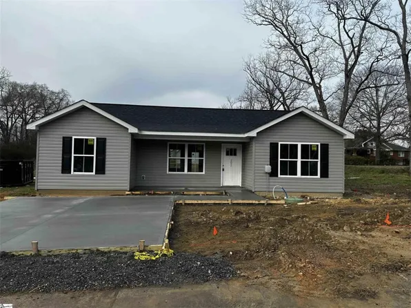 202 W Hampton Ave, Honea Path, SC 29654