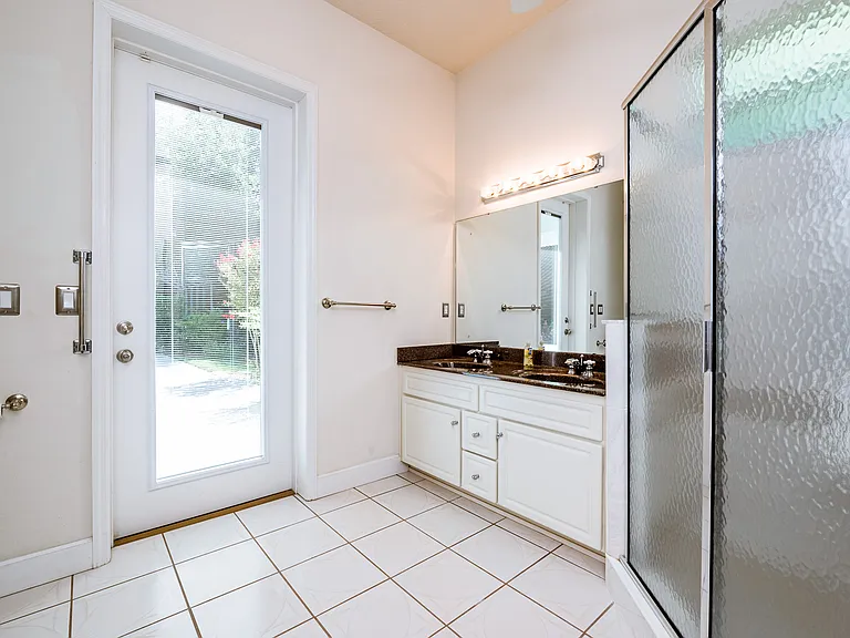 4 Archangel Cir — Photo 18