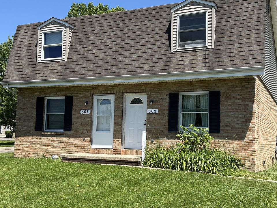 1st image of 601 Lakeview Dr