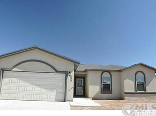 633 Bell Gordon St, Anthony, TX 79821