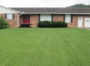 201 N 10th St, Williamsburg, KY 40769