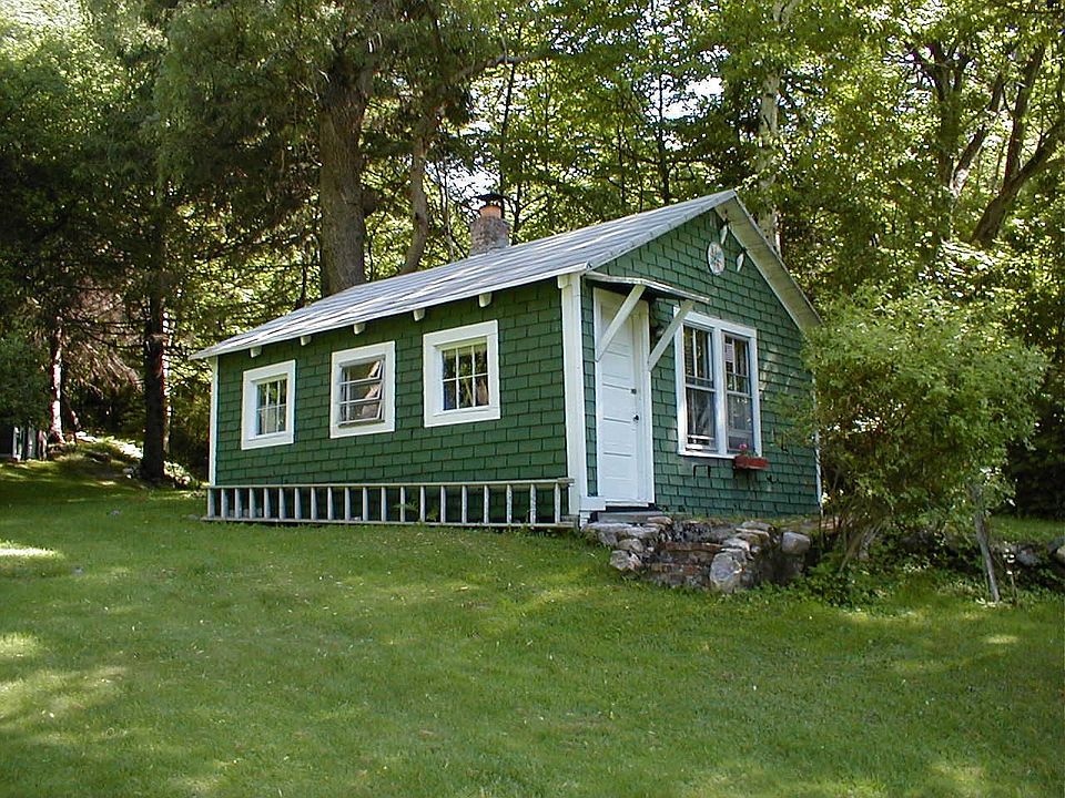 Former 2rm Cottage