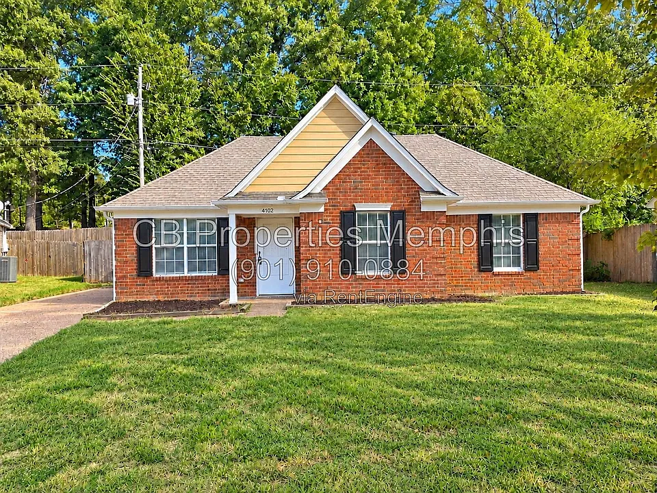 4102 Angelace Dr N