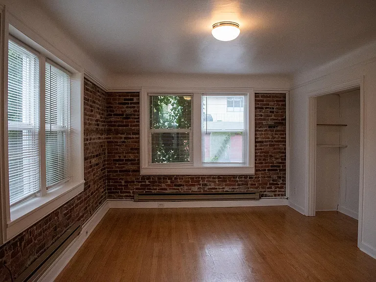 333 Summit Ave E #202 — Photo 1
