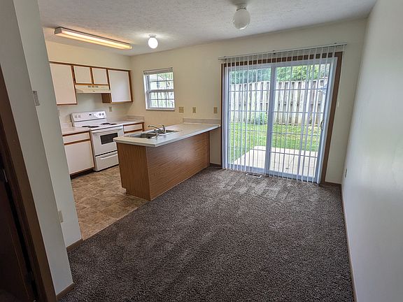 2nd image of 113 Taylor Ave