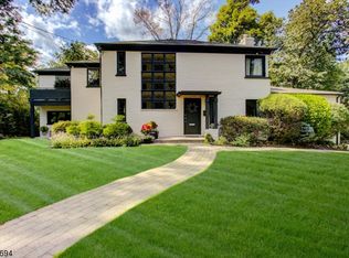 465 Topping Hill Rd, Westfield, NJ 07090