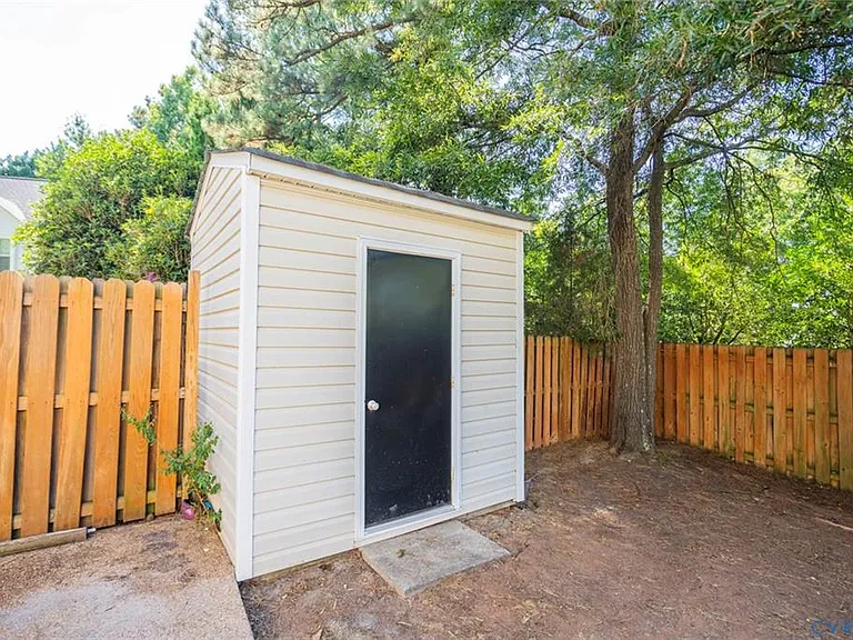 1814 Timberly Waye — Photo 33