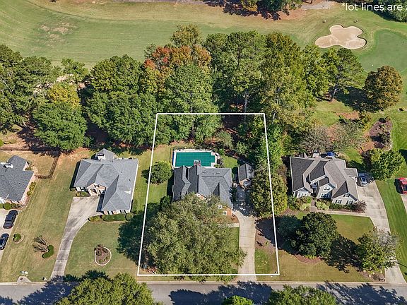 3rd image of 35 Wentworth Way