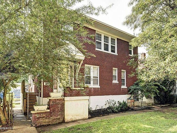 2nd image of 1940 Maplewood Pl
