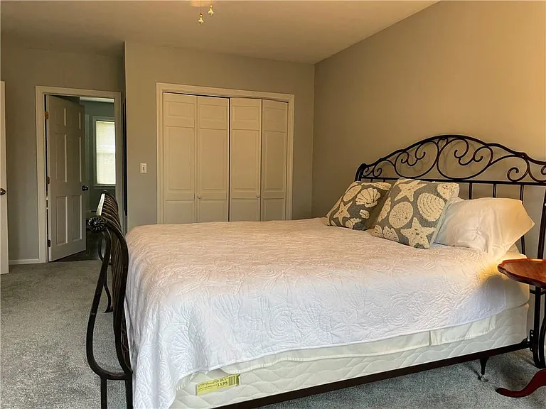 20 Morrison Ave — Photo 24