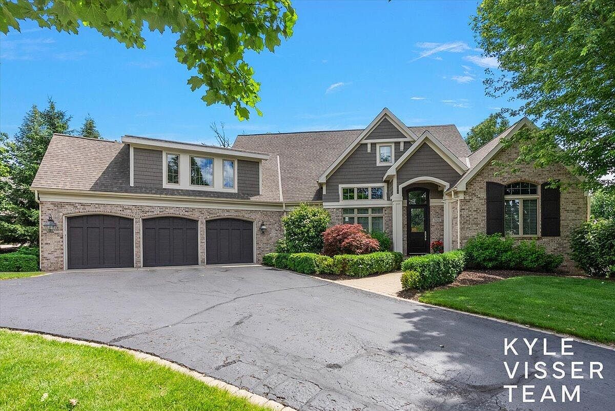 5650 E Watermark Ct