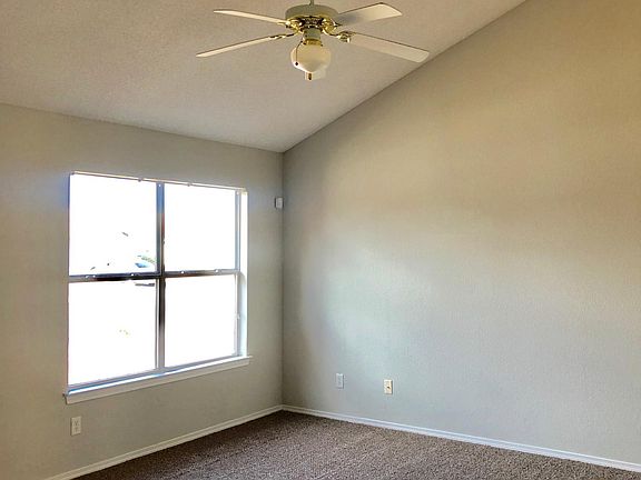 4th image of 4048 Tierra Bronce Dr