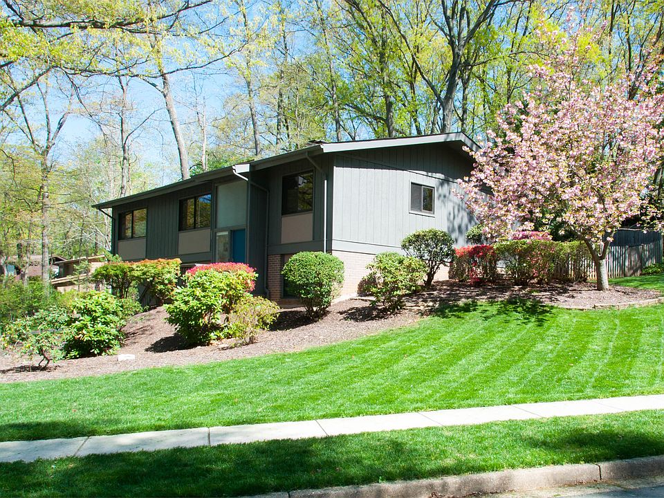 1st image of 4167 Elizabeth Ln