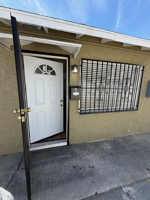 227 W Imperial Hwy #B