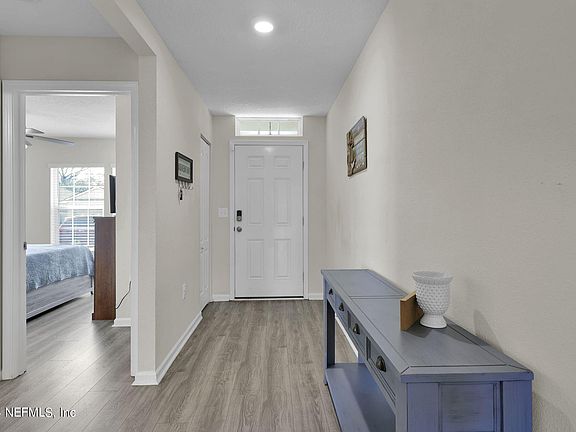 3rd image of 2463 BEACHVIEW Drive