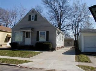 17213 Martha Rd, Cleveland, OH 44135