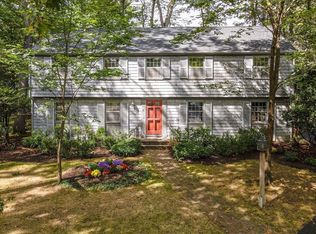 8 Greenwood Rd, Reading, MA 01867