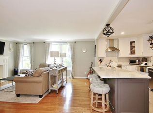 140 Field Point Rd UNIT 9, Greenwich, CT 06830