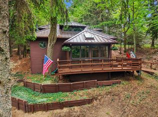 20 Crescent Hl, Grand Haven, MI 49417