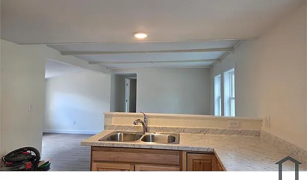 67 Nashville Rd — Photo 4