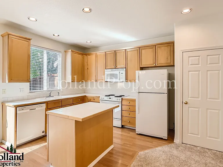 16180 NW Fescue Ct — Photo 10
