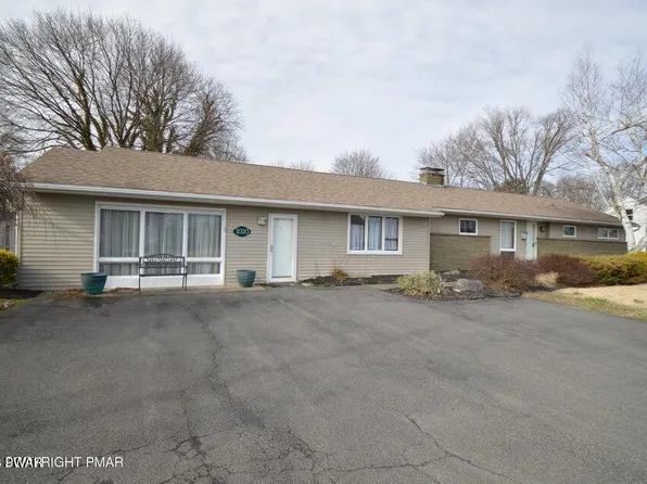 1020 Congdon Ave, Stroudsburg, PA 18360