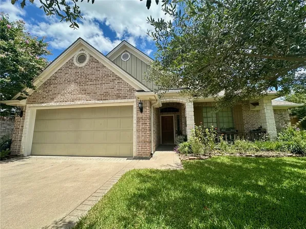3905 Incourt Ln, College Station, TX 77845
