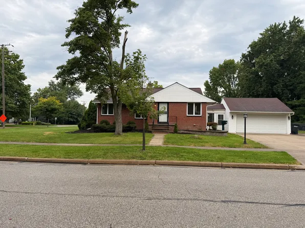 33361 Baldwin Rd, Solon, OH 44139