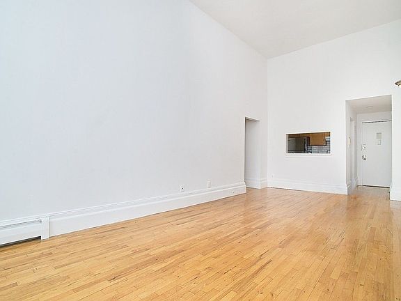 3rd image of 327 Saint Nicholas Ave APT 3P
