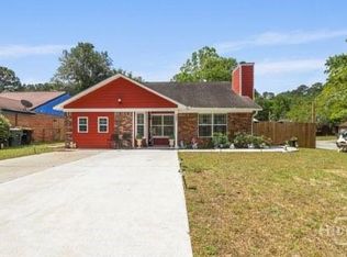 127 Forest Ridge Dr, Savannah, GA 31419