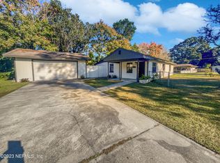 1603 King Arthur Rd, Jacksonville, FL 32211