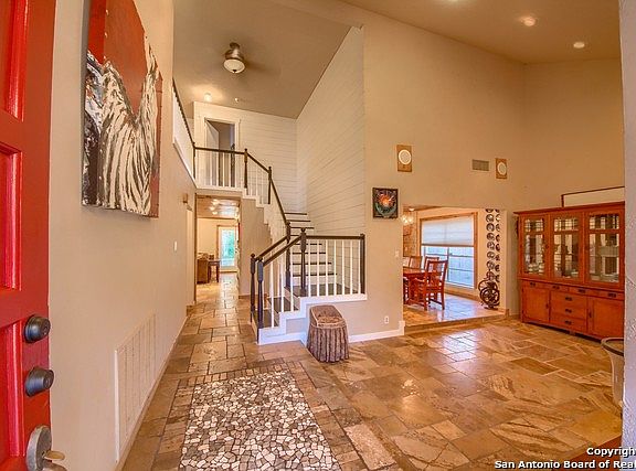 3rd image of 2910 Green Run Ln