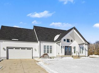 8924 Chicory Ln, Portland, MI 48875