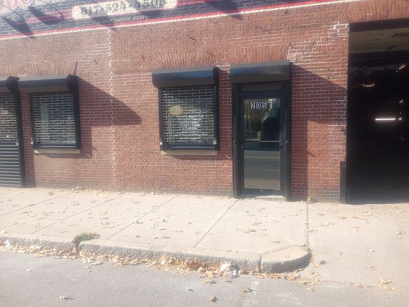 Entrance from South Street