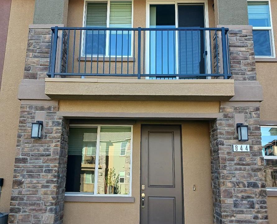 1st image of 844 Centerville St #M8ob55