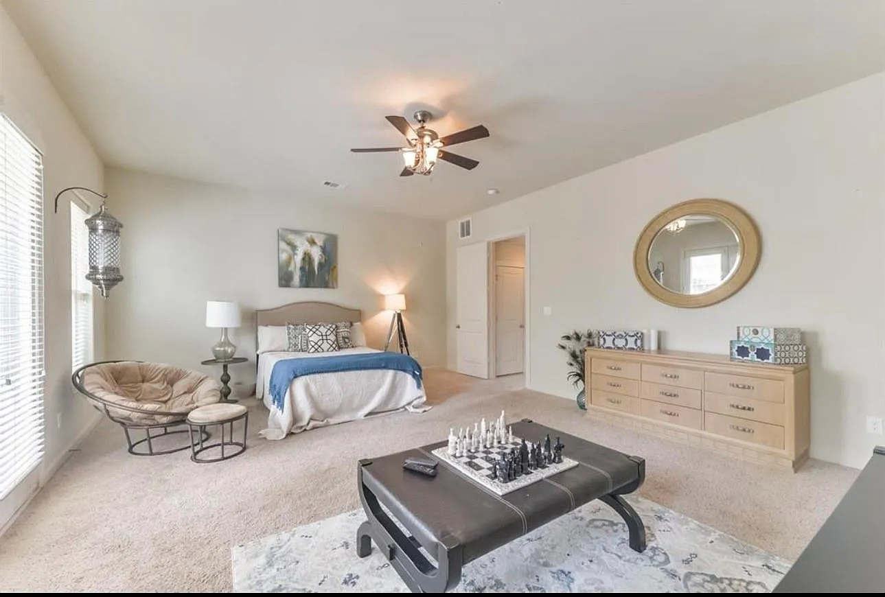 3 bed, 3.5 bath, 2984 sqft, $5,500 — Photo 4