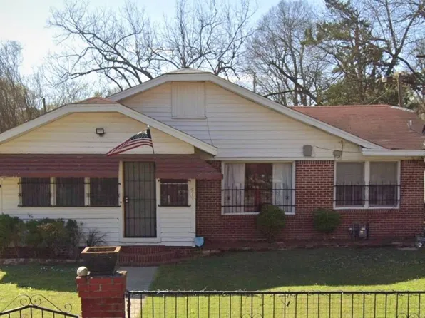 911 Senator St, Texarkana, AR 71854