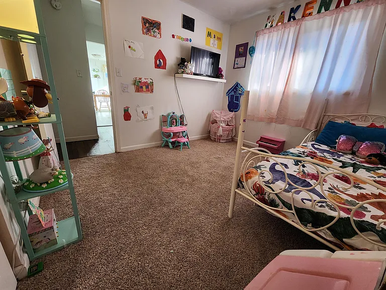 605 Raemar Dr — Photo 18