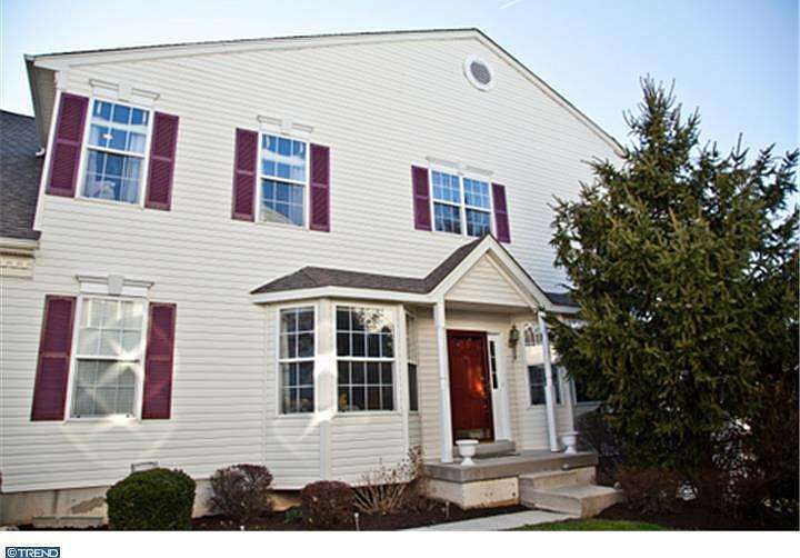 1st image of 213 Birchwood Dr