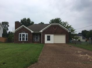 417 Manorstone Ln, Clarksville, TN 37042