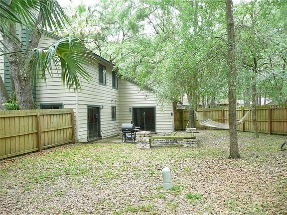 4th image of 8 Rollingwood Trl