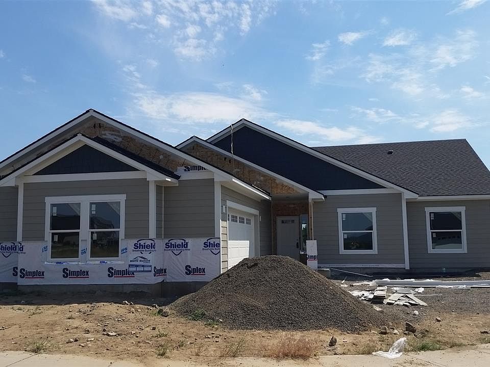 2nd image of 9814 N Alberta Ct