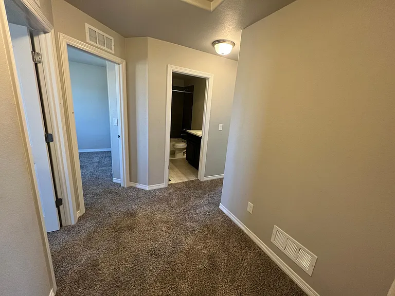 6971 Winnicut Dr — Photo 9
