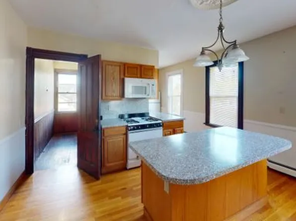 24 Pearl St #3, New Haven, CT 06511