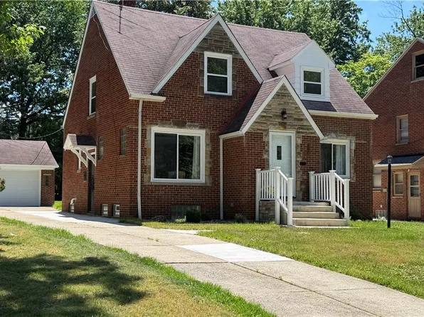 24420 Glenbrook Blvd, Euclid, OH 44117