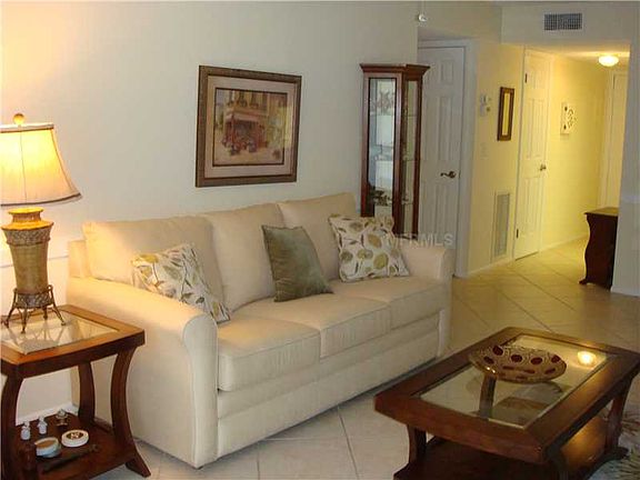 3rd image of 1330 Glen Oaks Dr E Unit 166D