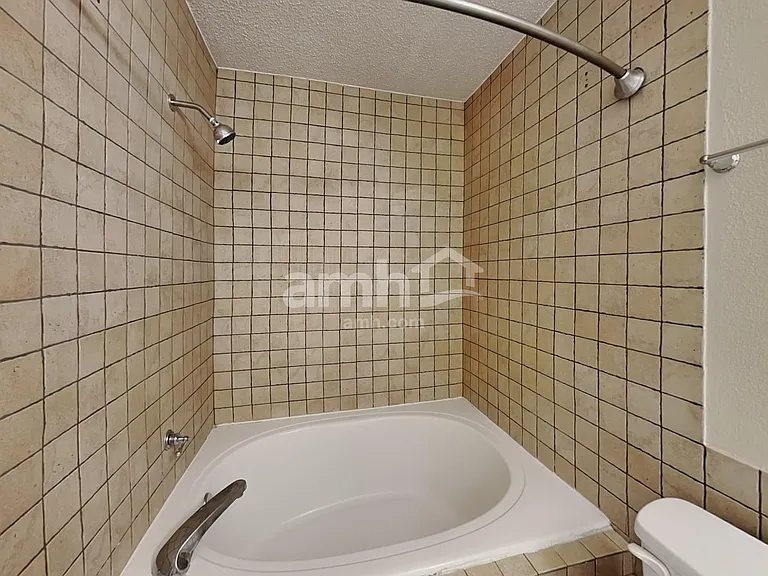 1494 Blue Grass Pkwy — Photo 17
